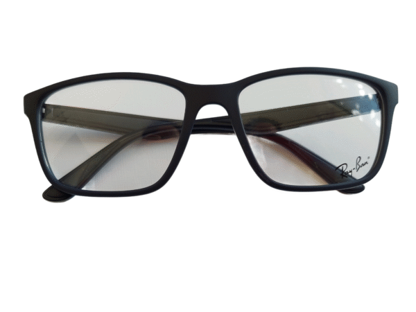 Ray-Ban